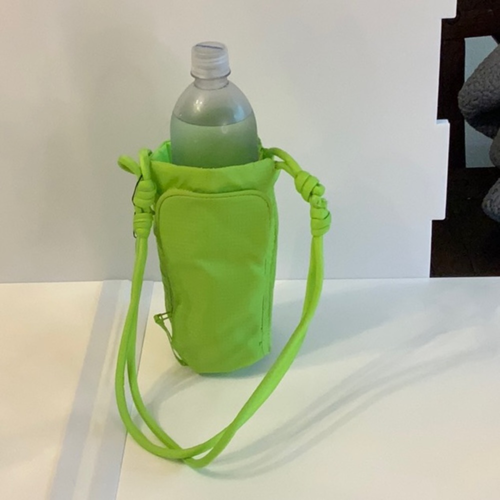 Vera Bradley Carew Hydration Crossbody